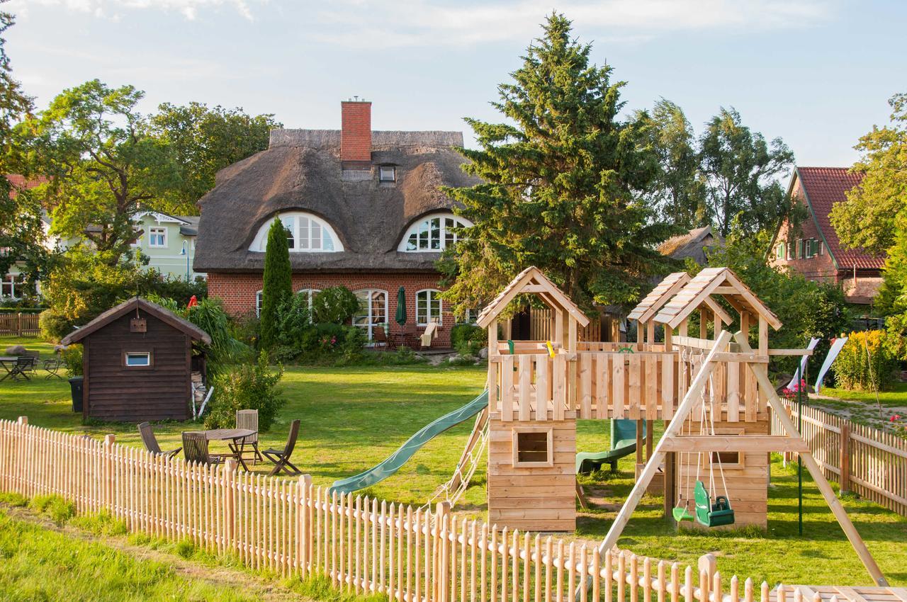 Landhaus Am Deich Middelhagen Luaran gambar